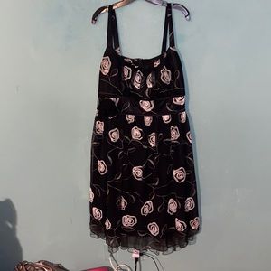 Torrid black and white dress